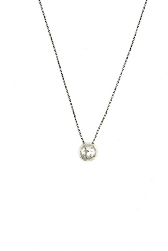 silver convex shell necklace
