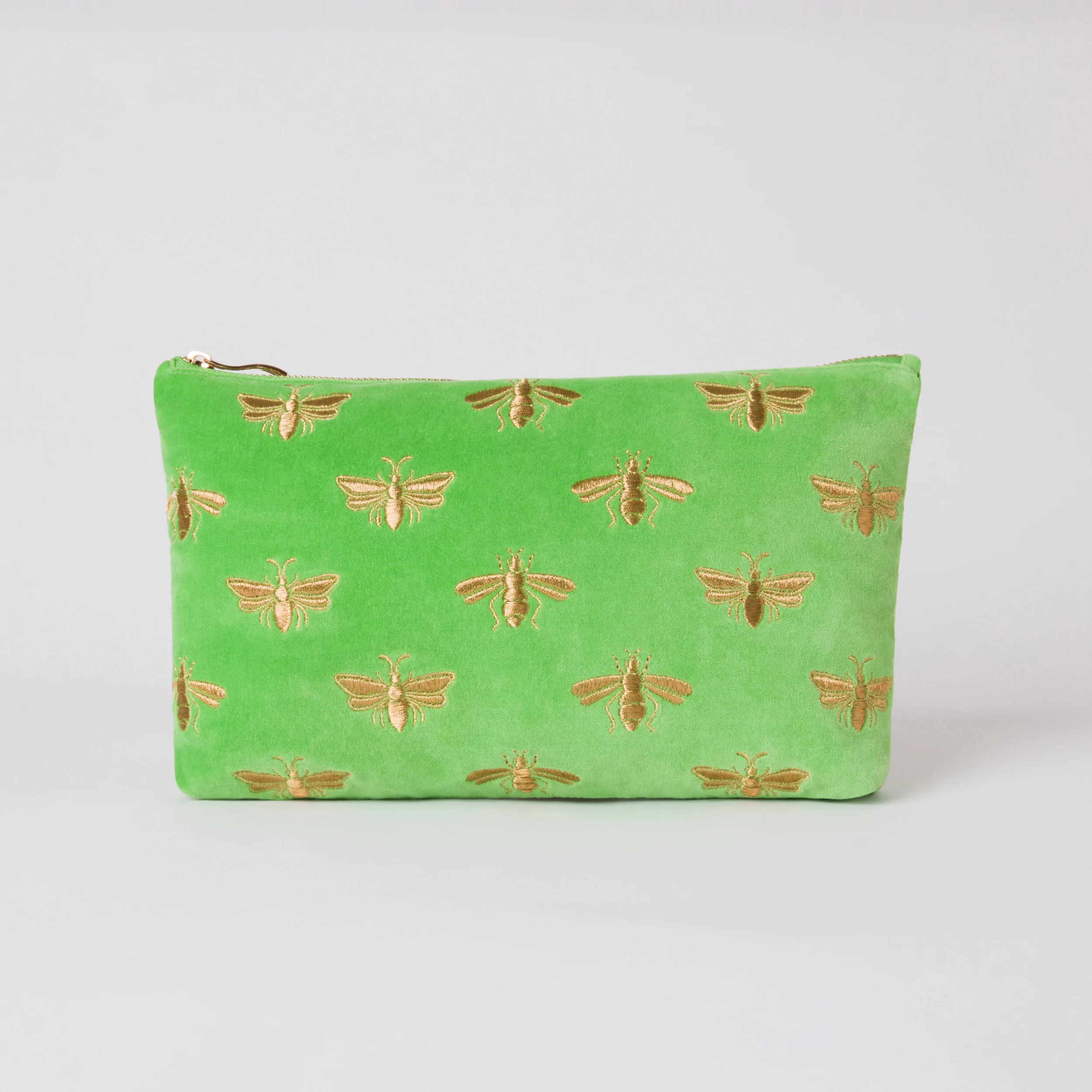 bee-green-everyday-pouch-001