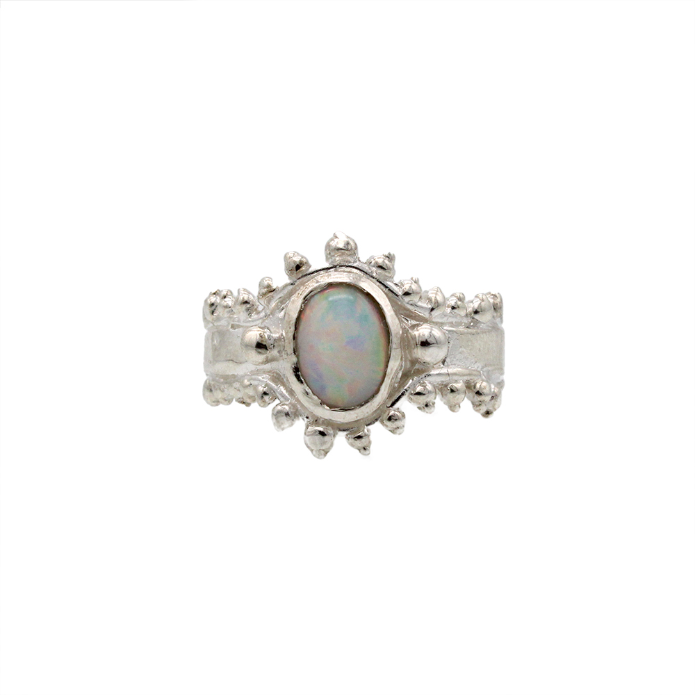 Millie_Savage_Eye_of_Providence_white(1)