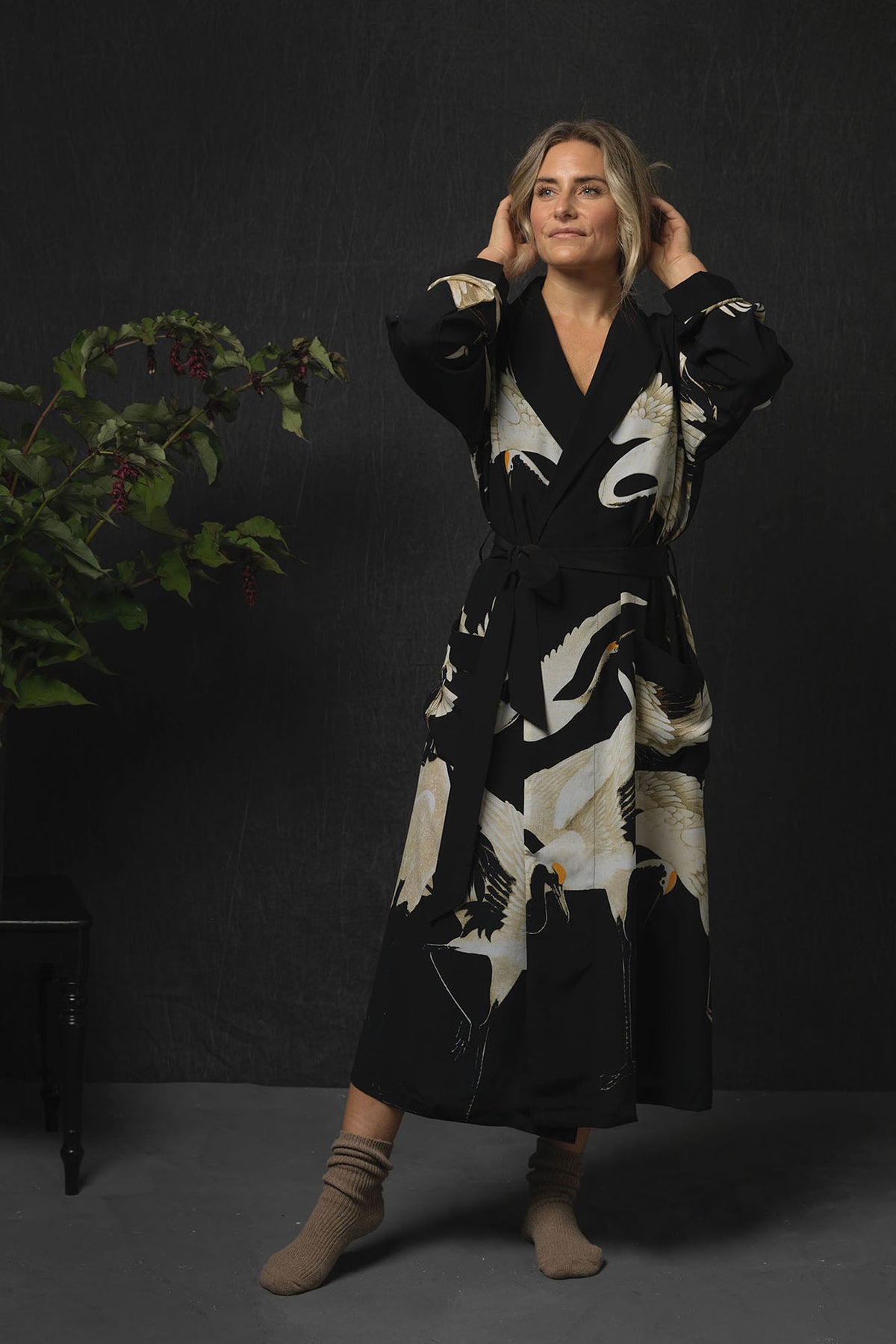 StorkBlackGown_2_1800x1800