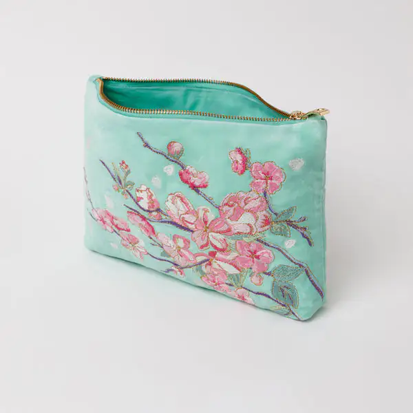 Cherry-Blossom-Mint-Velvet-Everyday-Pouch-002_600x