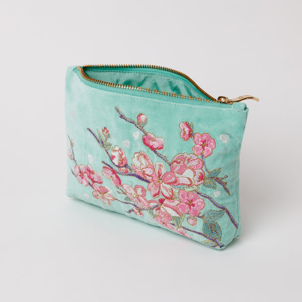 Cherry-Blossom-Mint-Velvet-Makeup-Bag-002_600x
