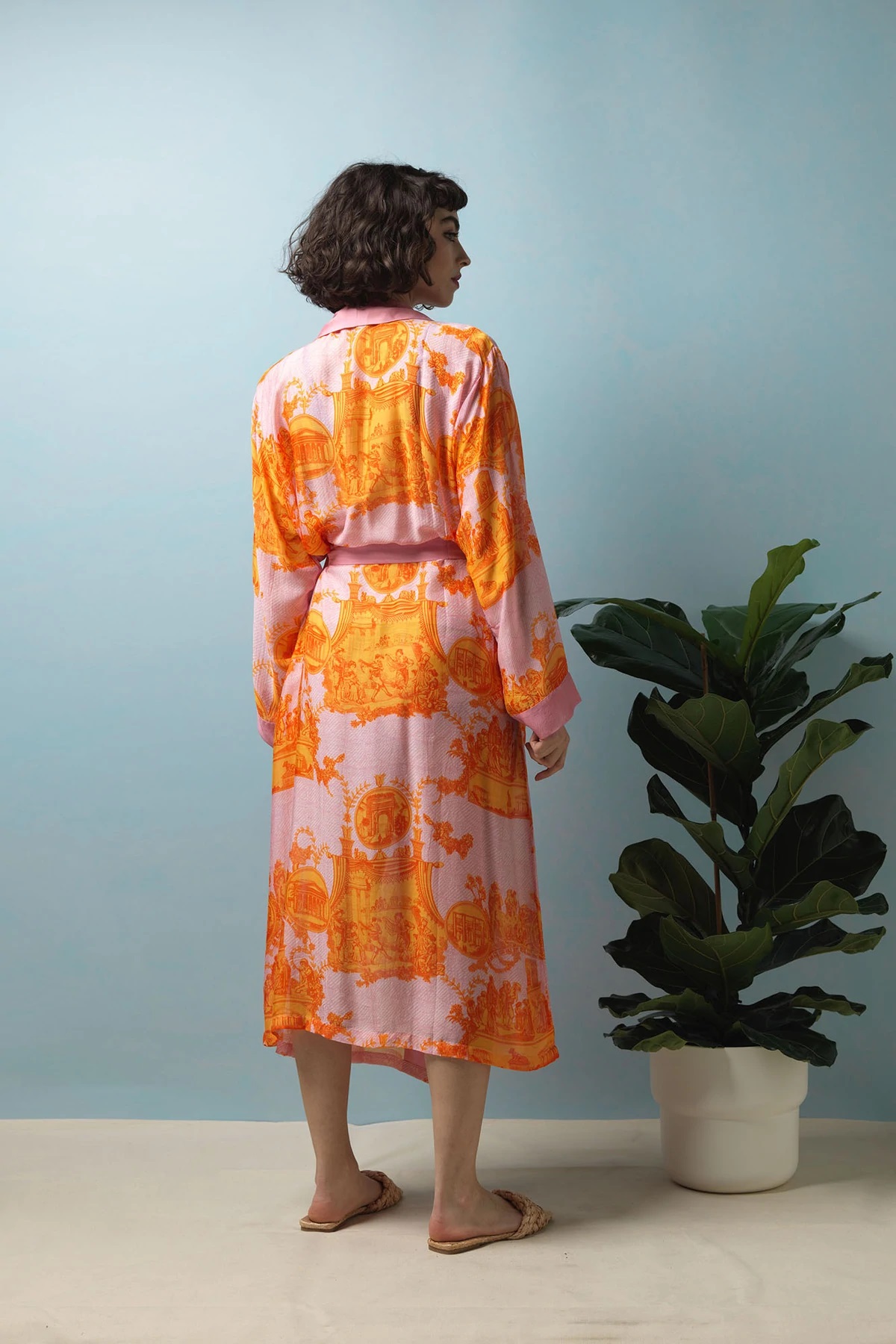 AncientColumnsOrangeGown_2_1800x1800