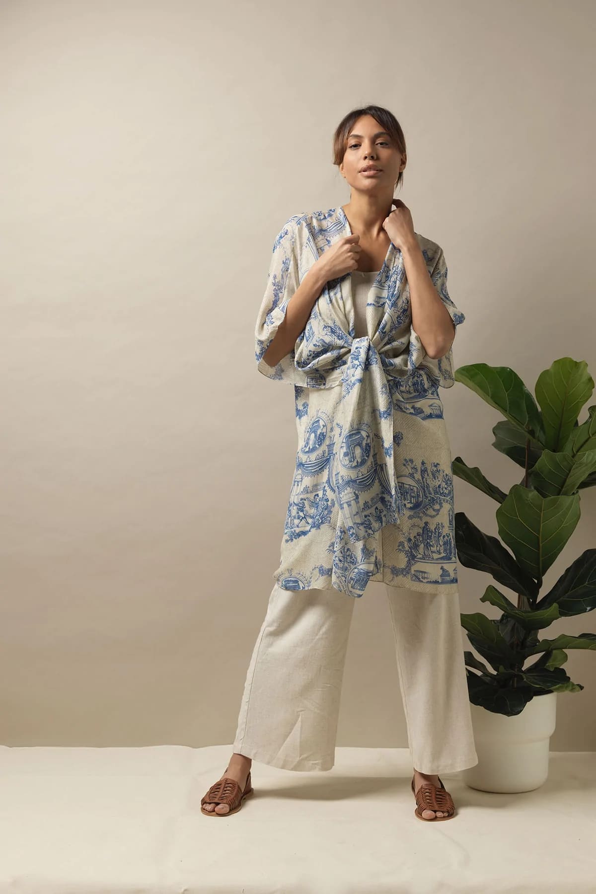 AncientColumnsBlueThrowover_4_1800x1800