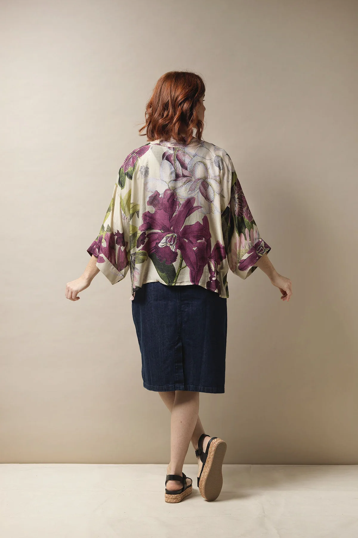 KimonoProteaStone6_1800x1800