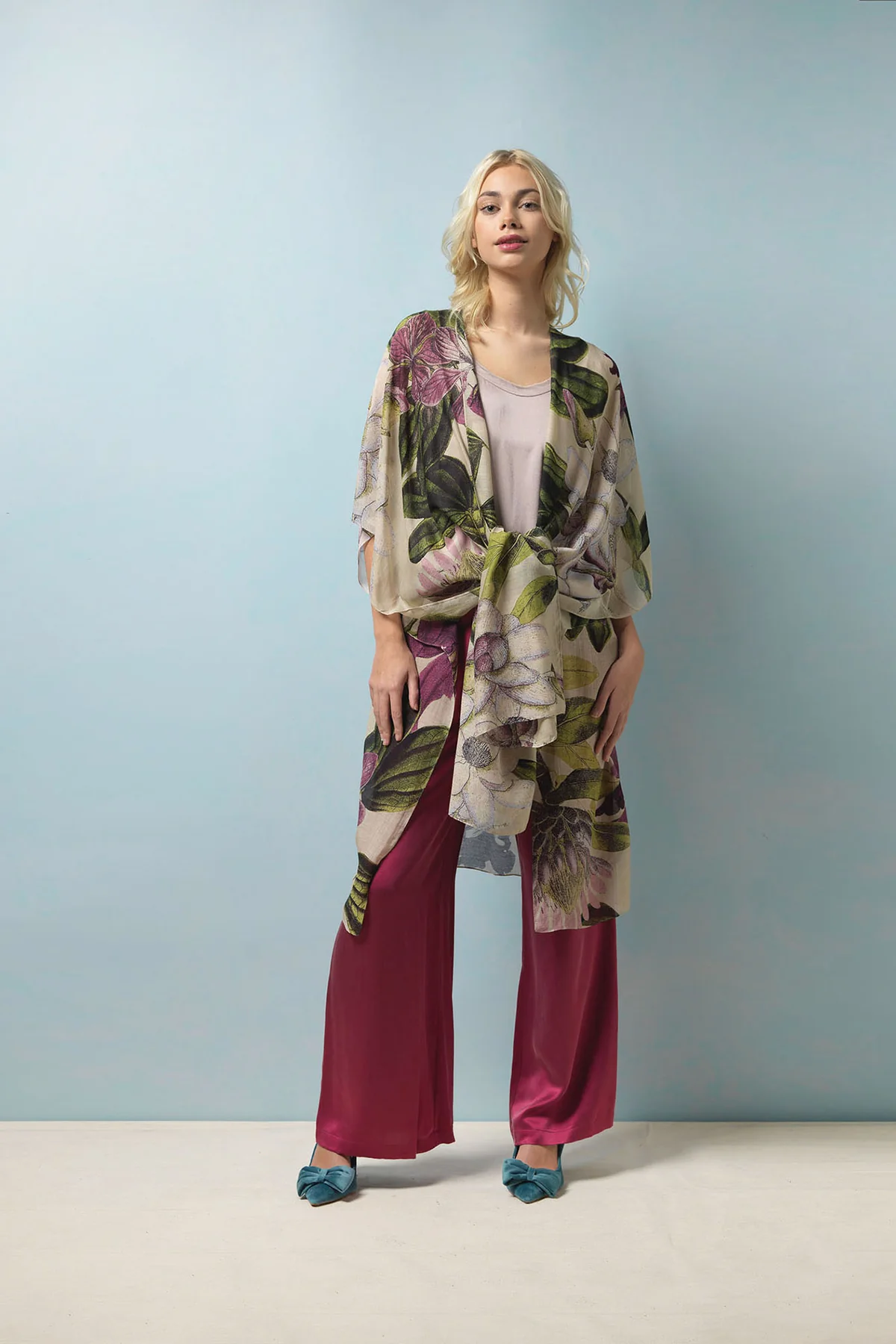 ThrowoverProteaStone2_1800x1800