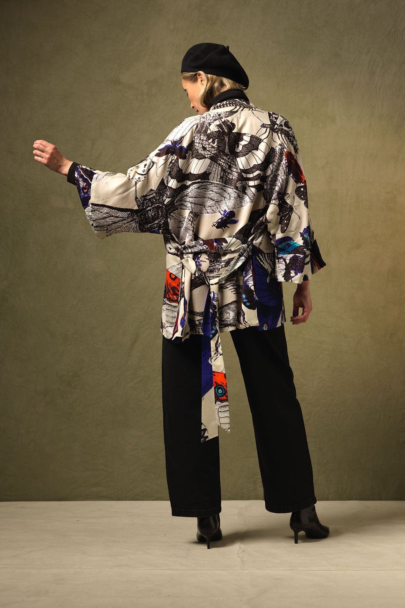 ButterfliesWrapJacket_4