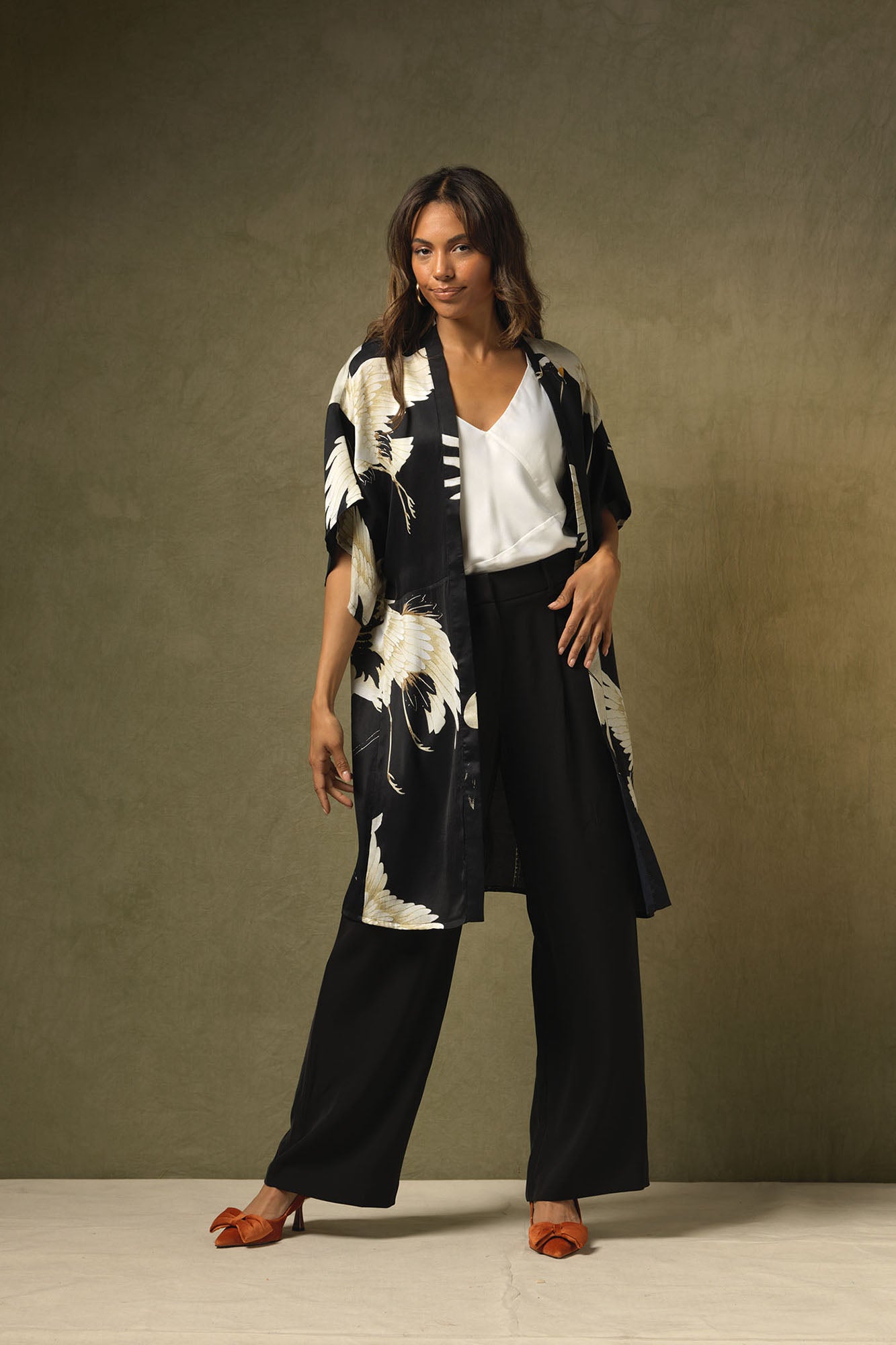 StorkBlackMidiKimono_01-2