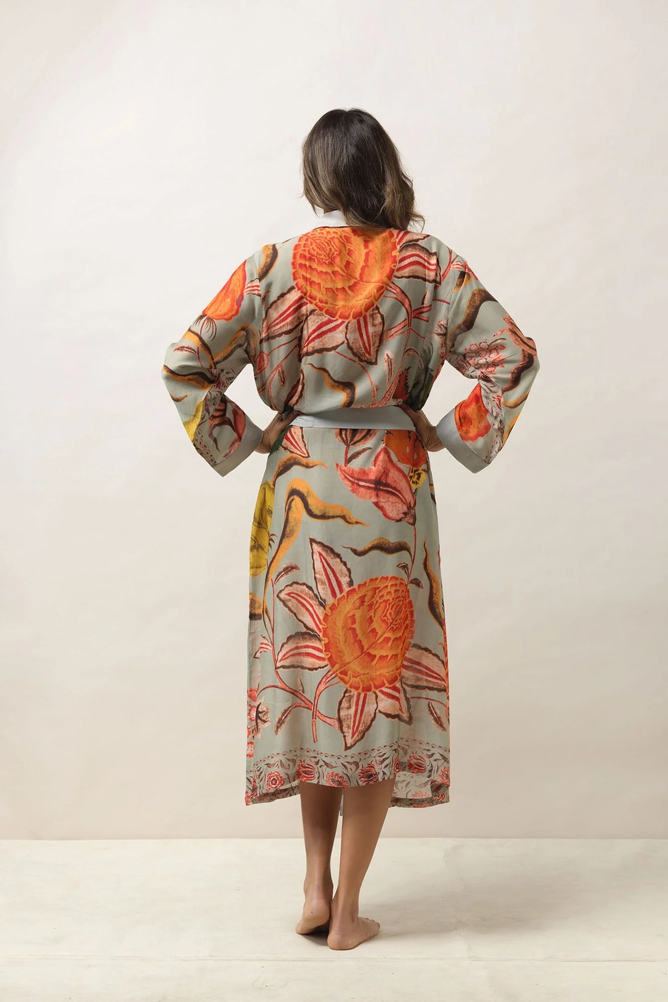 Joy_Grey_Gown_3-857407