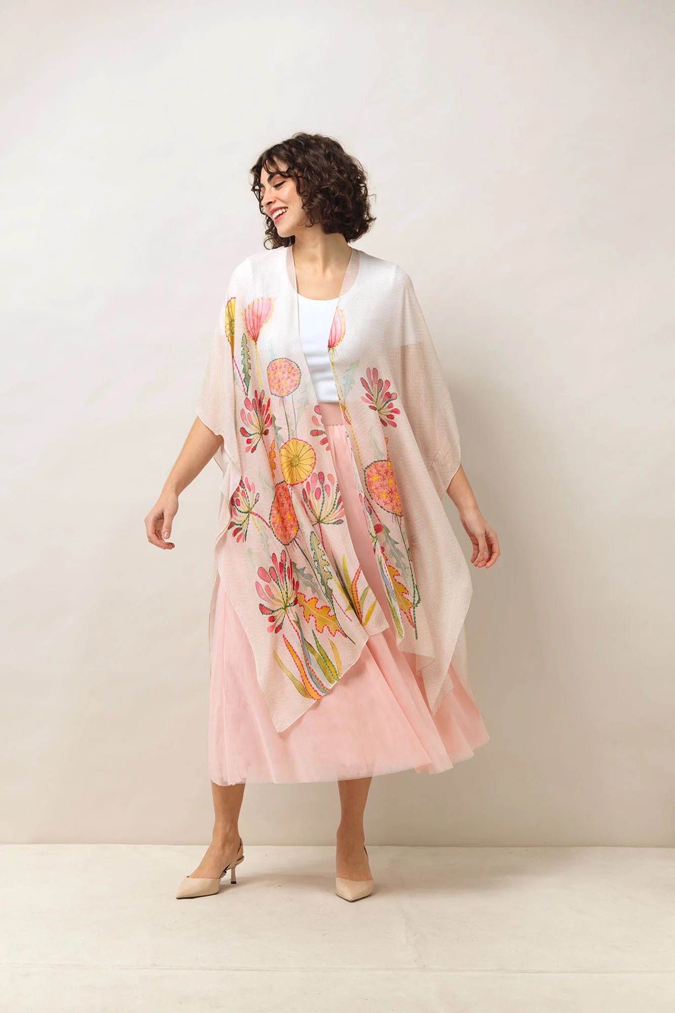 Pop_Flower_Pink_Throwover_1