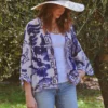 Giant_Willow_Blue_Kimono_1