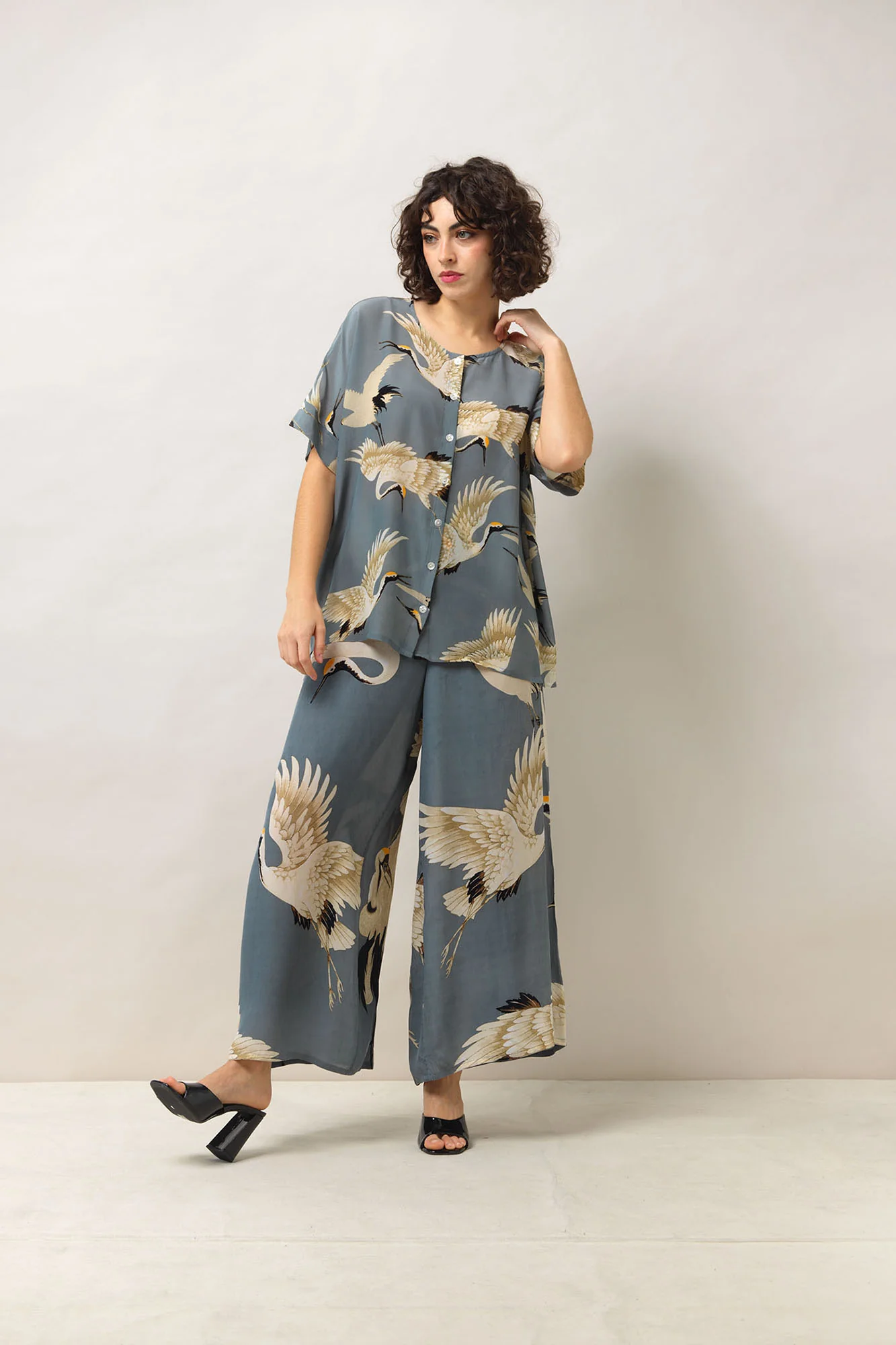 Stork_Slate_Grey_Pants_2_616910ff-cd39-4198-b848-c8f4433b0a32