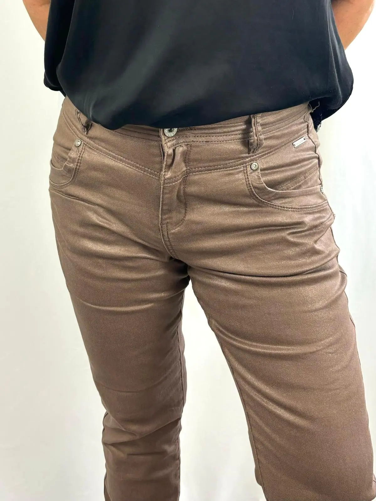 WhatsApp Image 2024-10-30 at 17.08.45 (1)