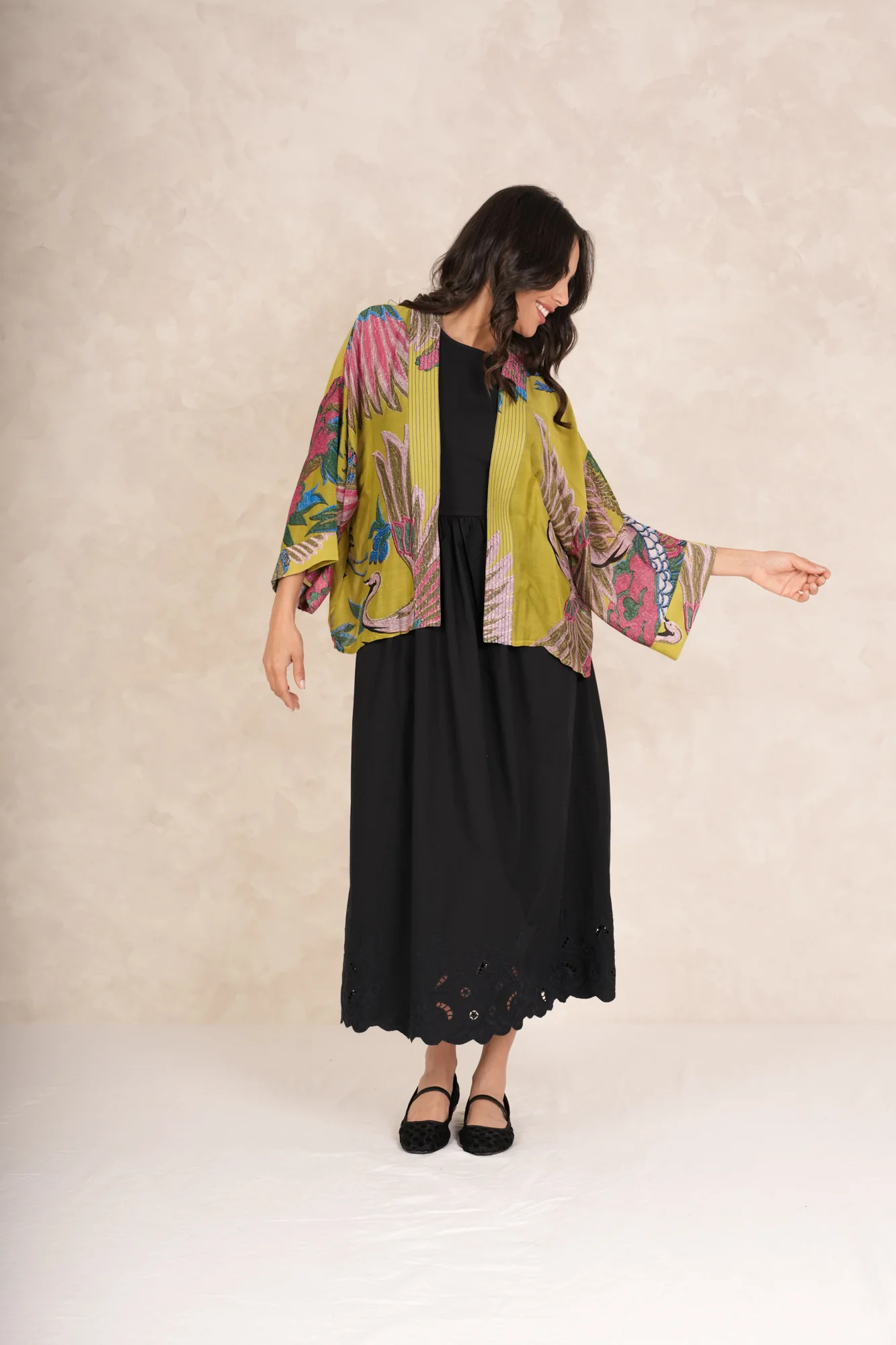 Cranes-Olive-Short-Kimono_3