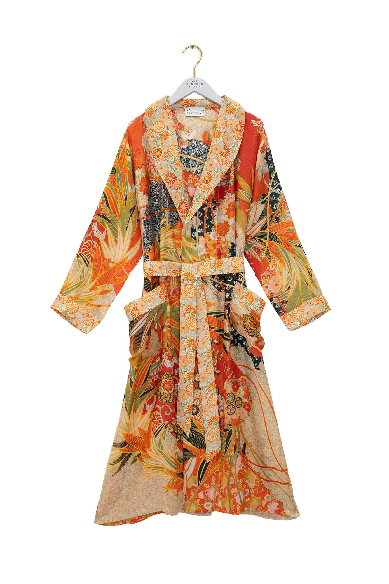 Fans-Scarlet-Gown