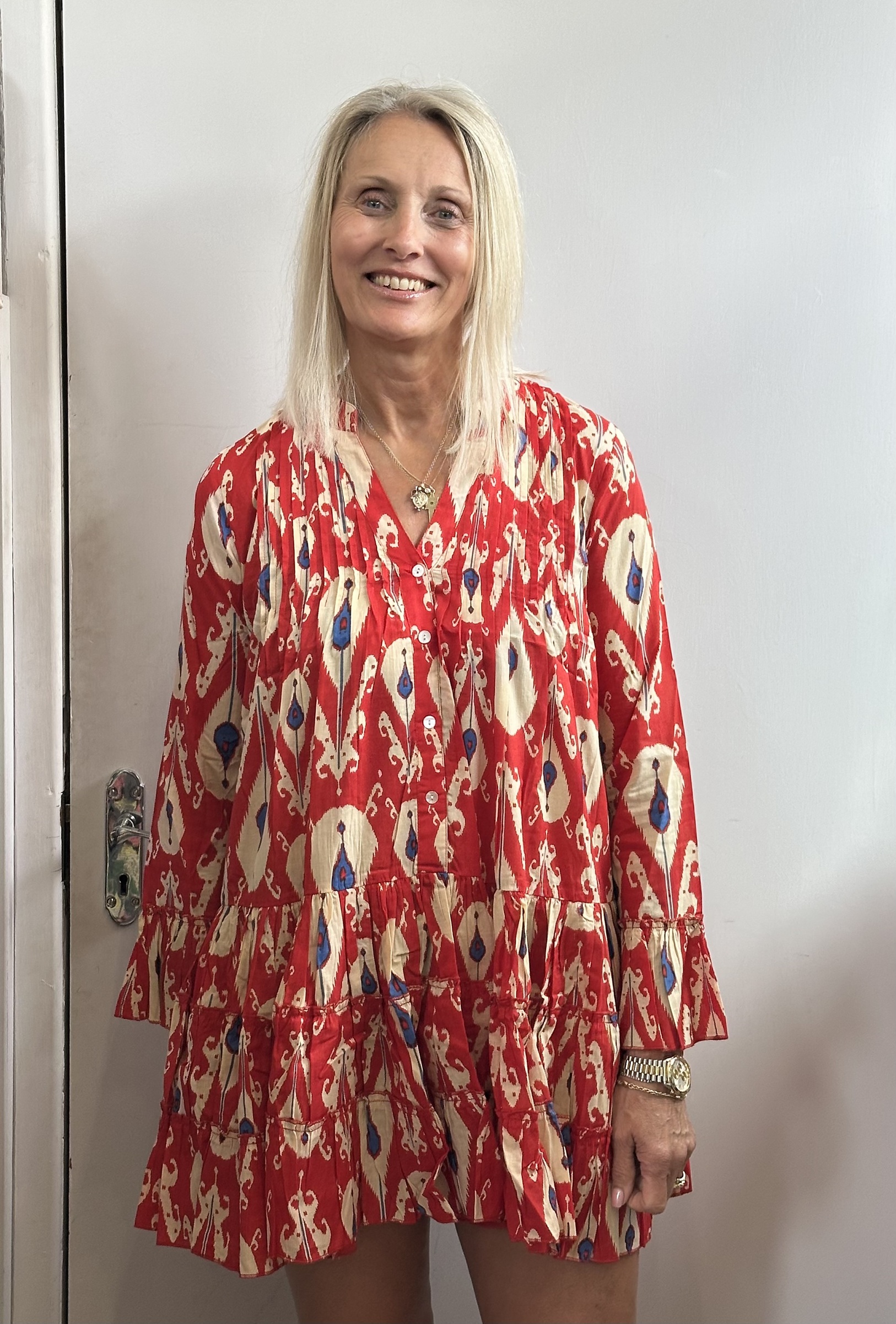 Handprint Dream Apparel Lobster Baroque Print Tiered Cotton Dress with Flute Cuff Emperor Neon Pink